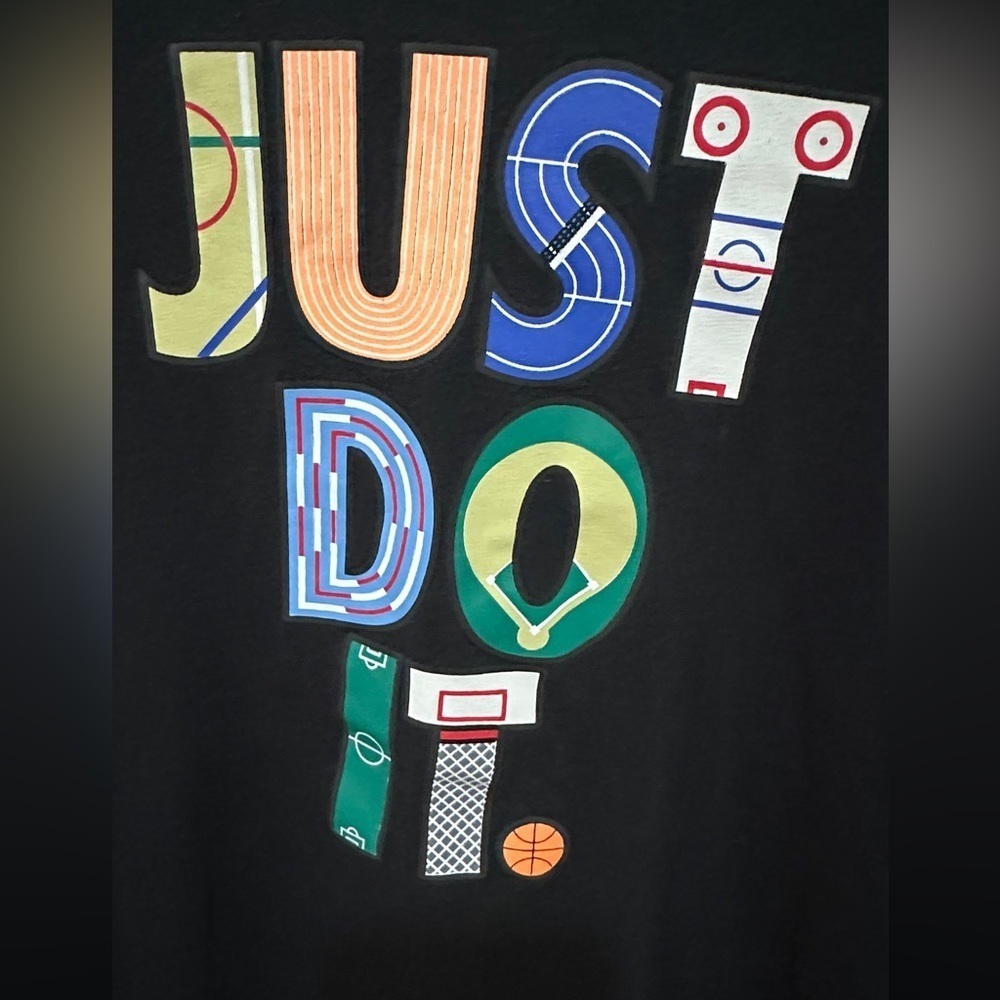 183 Nike | EUC Egypt Youth“Just Do It”Sports Graphic Tee Black (sz L) (12–13Yrs) - Picture 4 of 11